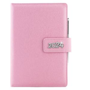 Tagebuch BRILLIANT täglich A5 2024 Tschechisch – Hell-Pink